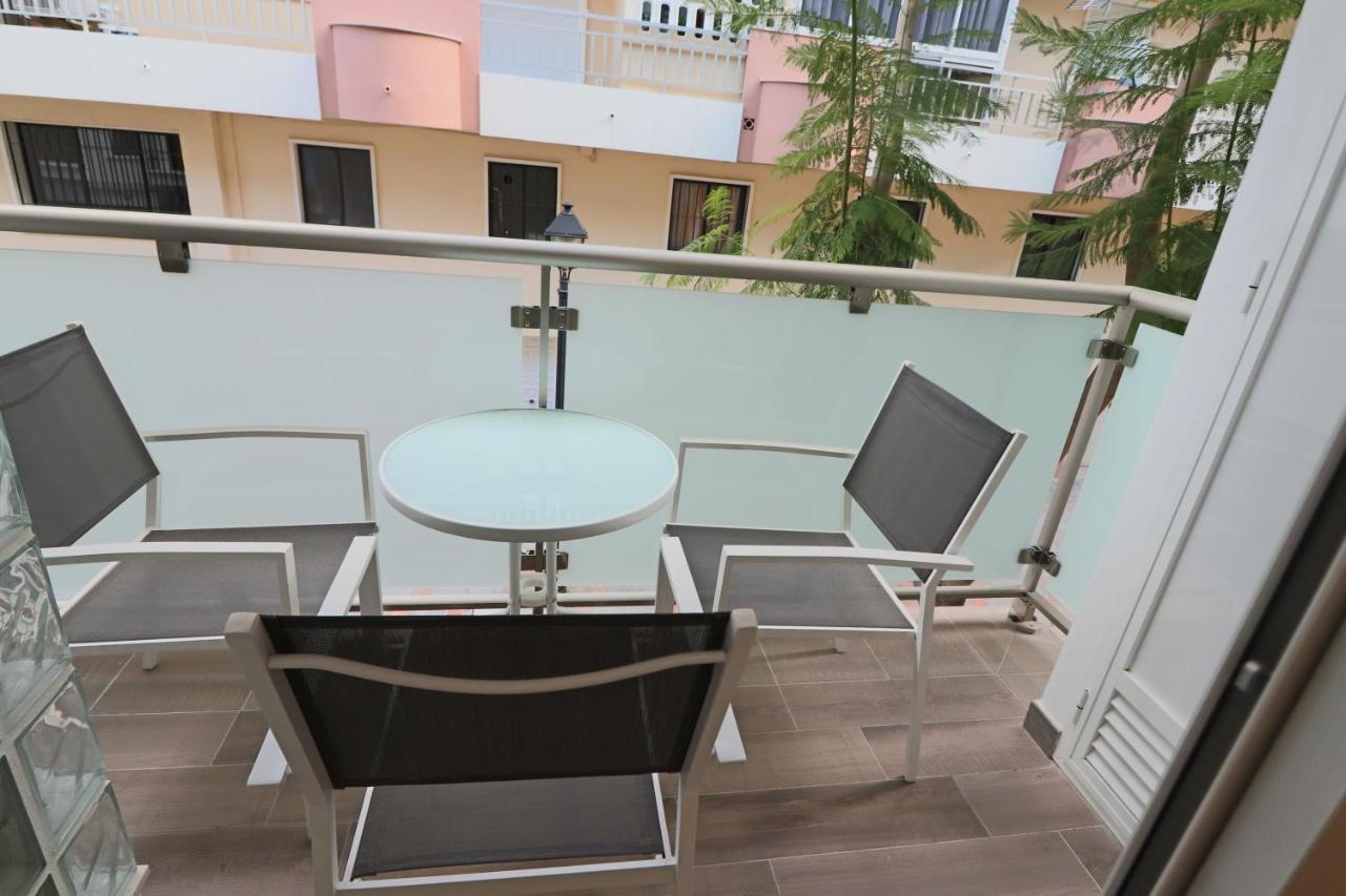 Poeta 2 Bedroom Apartment ฟูเอนฮิโรลา ภายนอก รูปภาพ